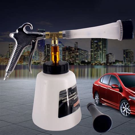 Otomobil İç Temizlik Ürünleri: En İyi Markalar ve Kullanımı